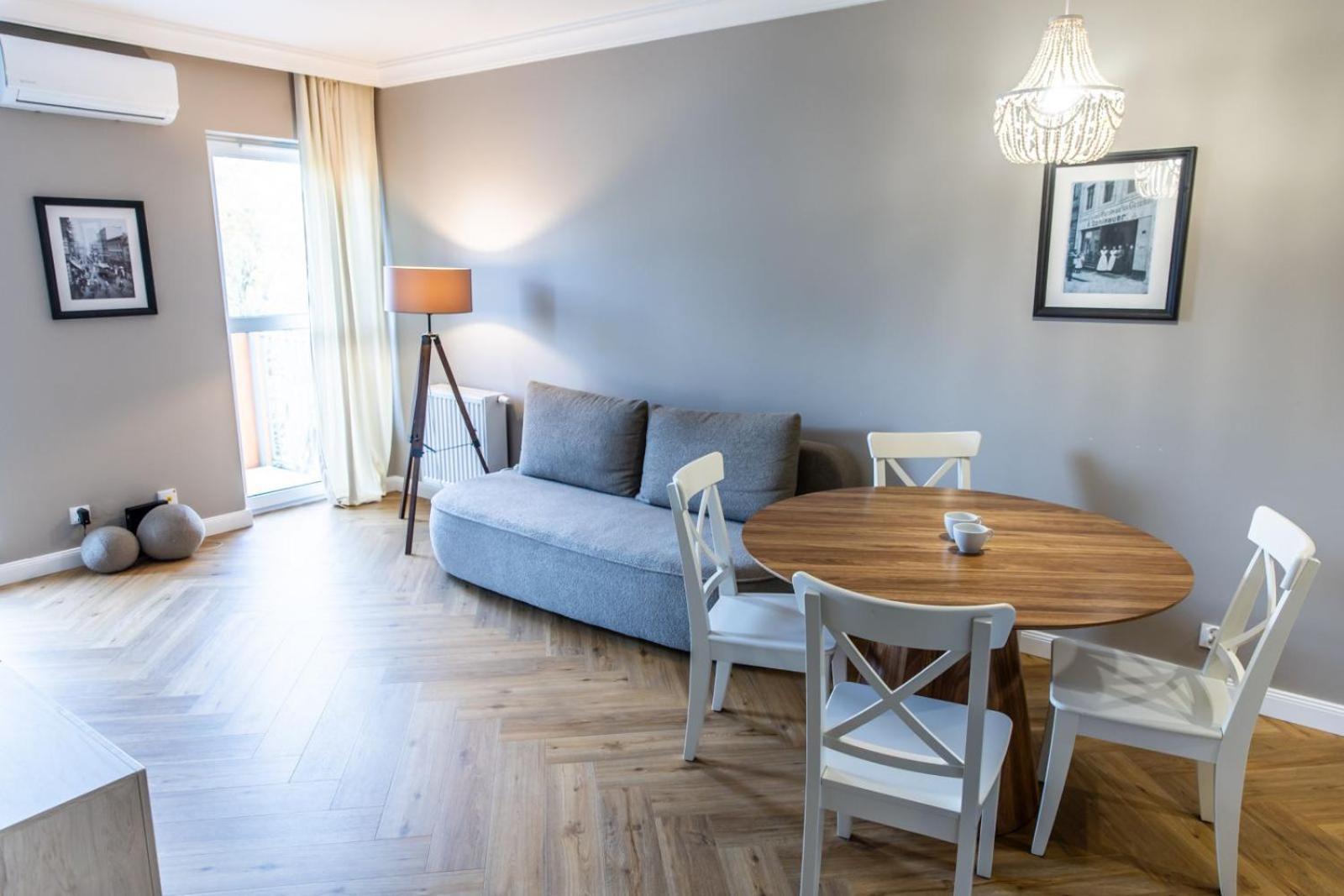 Solar Apartments I Stare Miasto 10Min I Priv Parking Free I Winda I Balkon Thorn Exterior foto