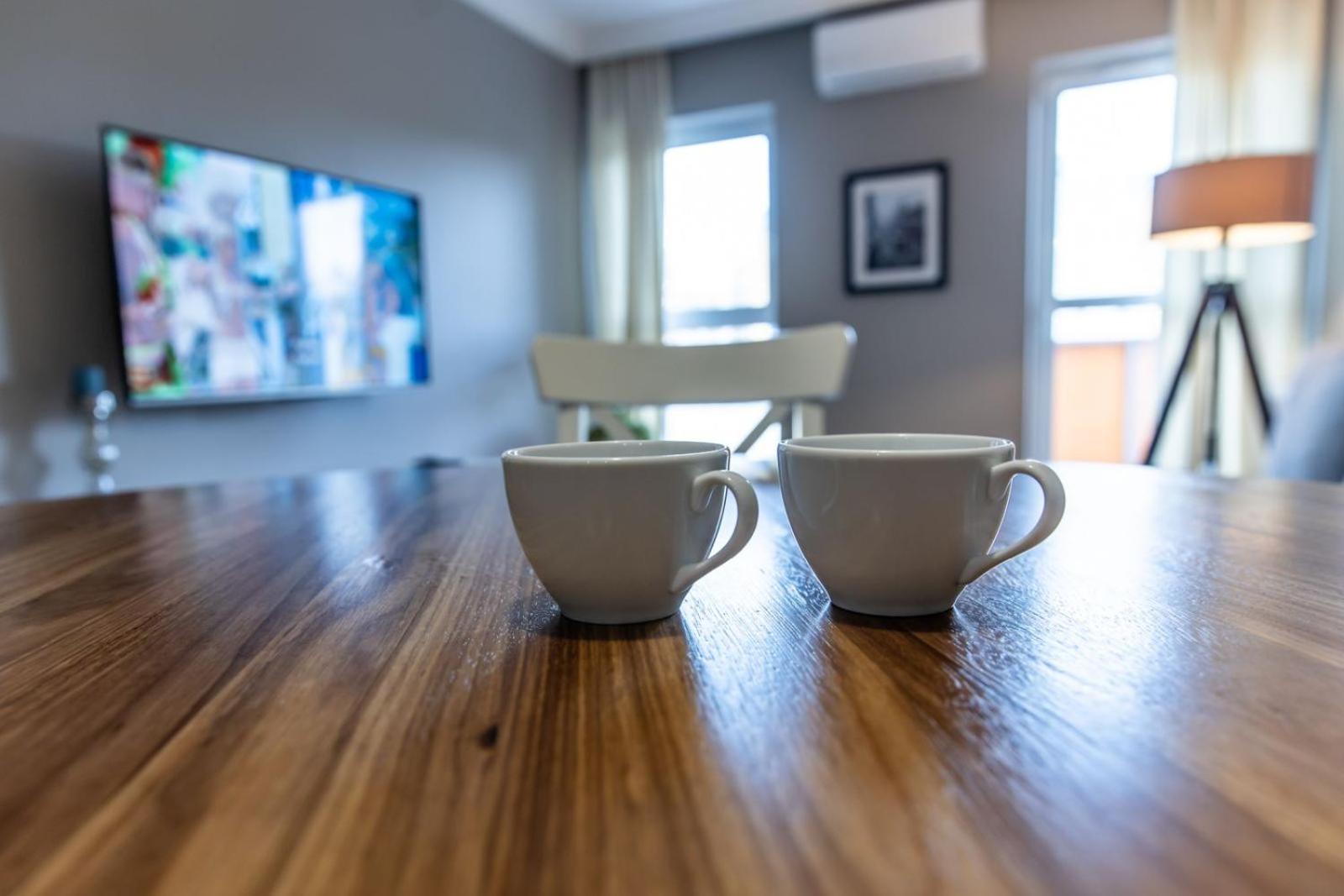 Solar Apartments I Stare Miasto 10Min I Priv Parking Free I Winda I Balkon Thorn Exterior foto