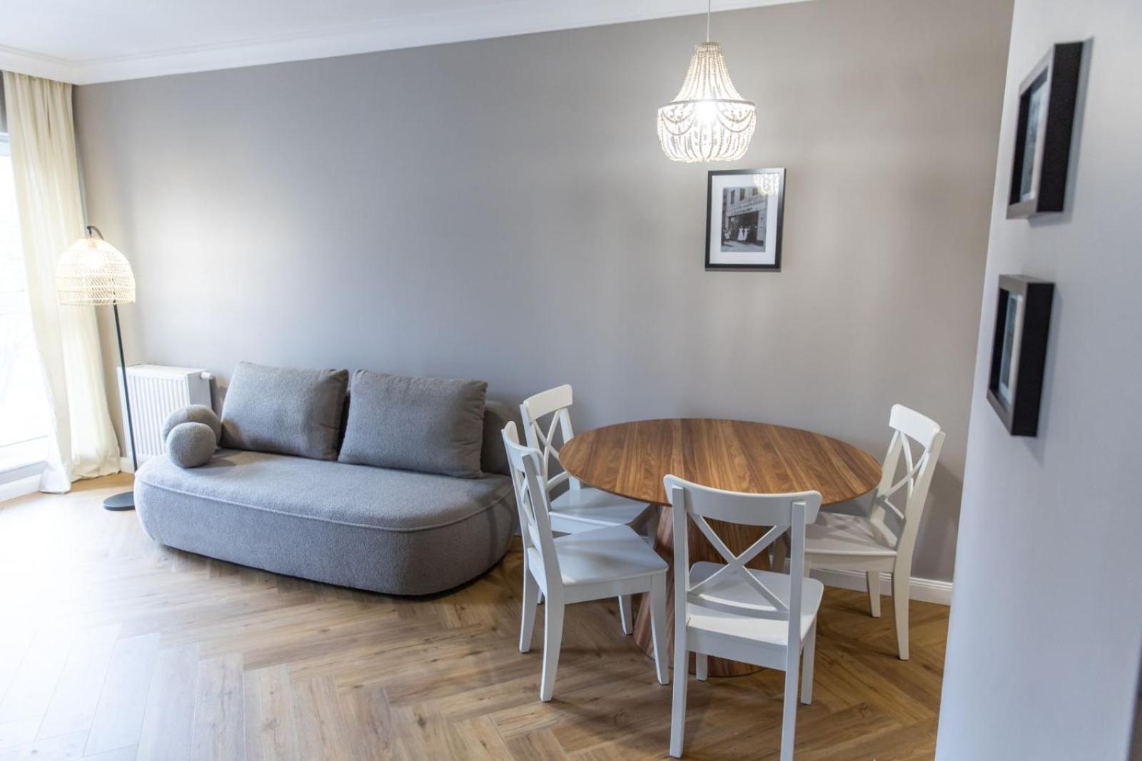 Solar Apartments I Stare Miasto 10Min I Priv Parking Free I Winda I Balkon Thorn Exterior foto