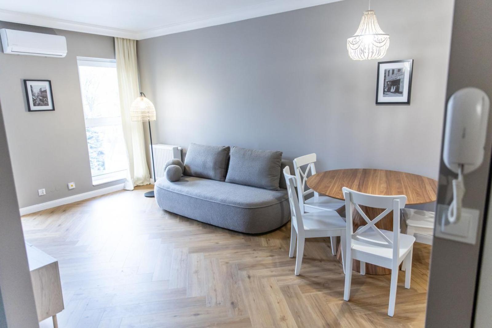 Solar Apartments I Stare Miasto 10Min I Priv Parking Free I Winda I Balkon Thorn Exterior foto